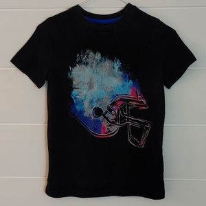Boys black football graphic tee shirt M(8-10)
